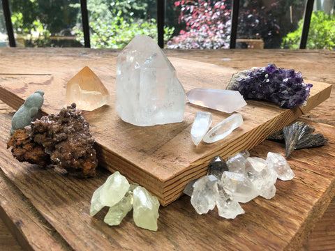 Mystery Crystal Gift Box - Enchanted Crystal